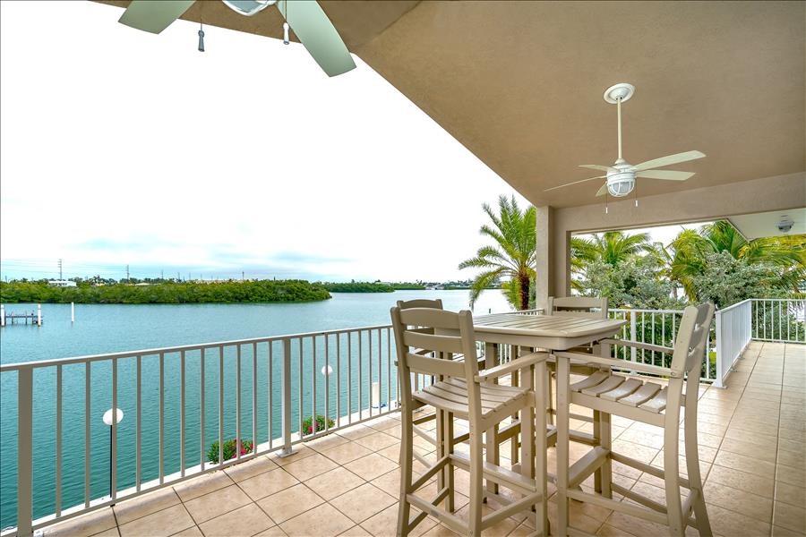 Yacht Harbor Island Dream(MA949) Florida Keys Vacation Rentals